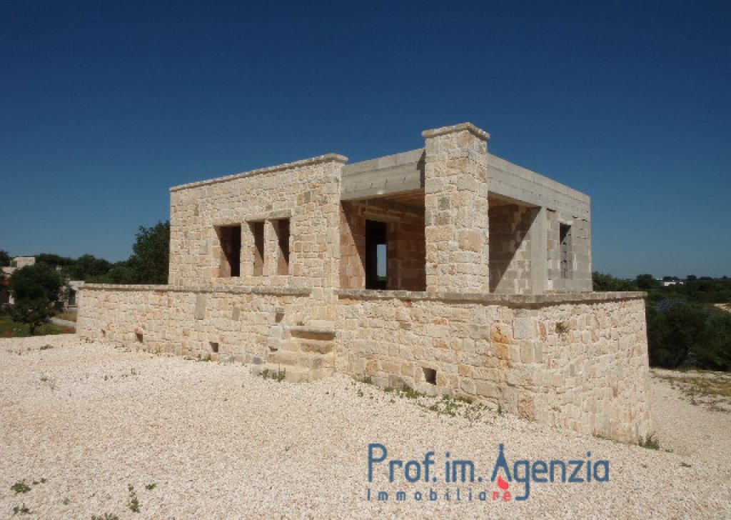 Sale Country houses Ostuni - Beautiful and comfortable country house  Locality Agro di Ostuni