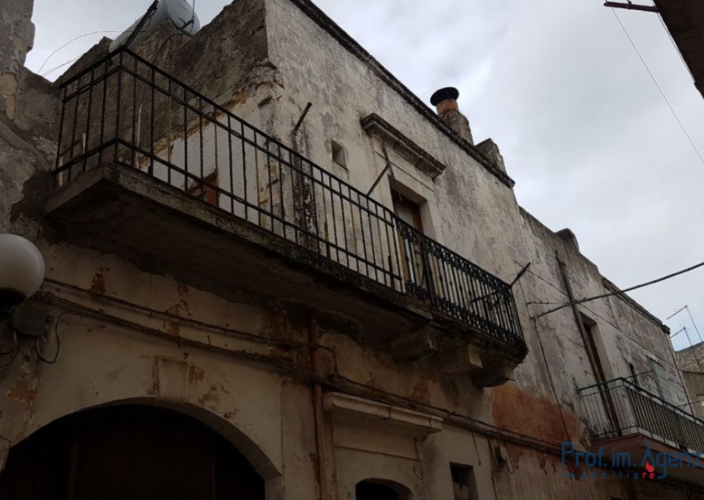 Vendita Case nel centro storico San Michele S. - Abitazione nel centro storico Località Agro di San Michele Salentino
