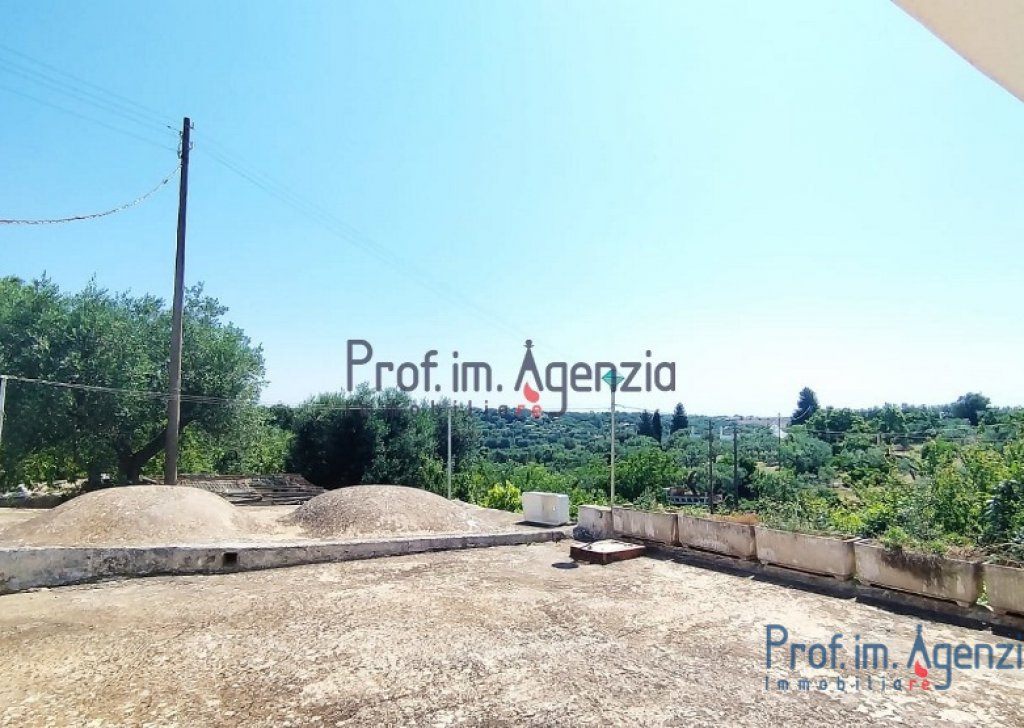 Verkauf Renovierte Trulli Ostuni - Panorama-Trullo Ortschaft Agro di Ostuni