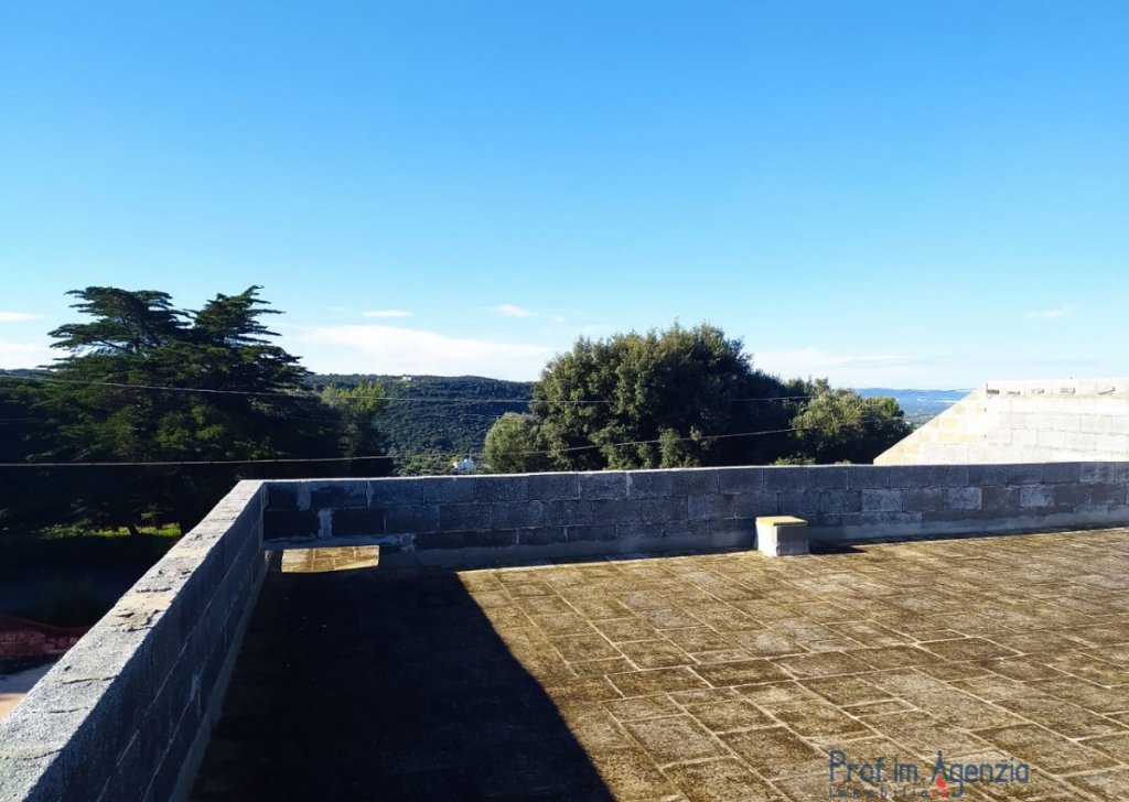 Sale Country houses Ostuni - Two-family house with a panoramic view Locality Agro di Ostuni