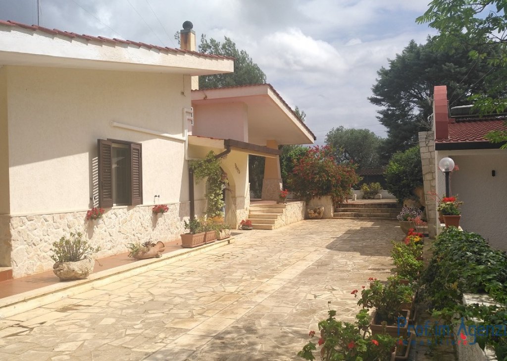 Verkauf Landhaus S. Vito dei N. - Villa auf dem Land Ortschaft Agro di San Vito dei Normanni